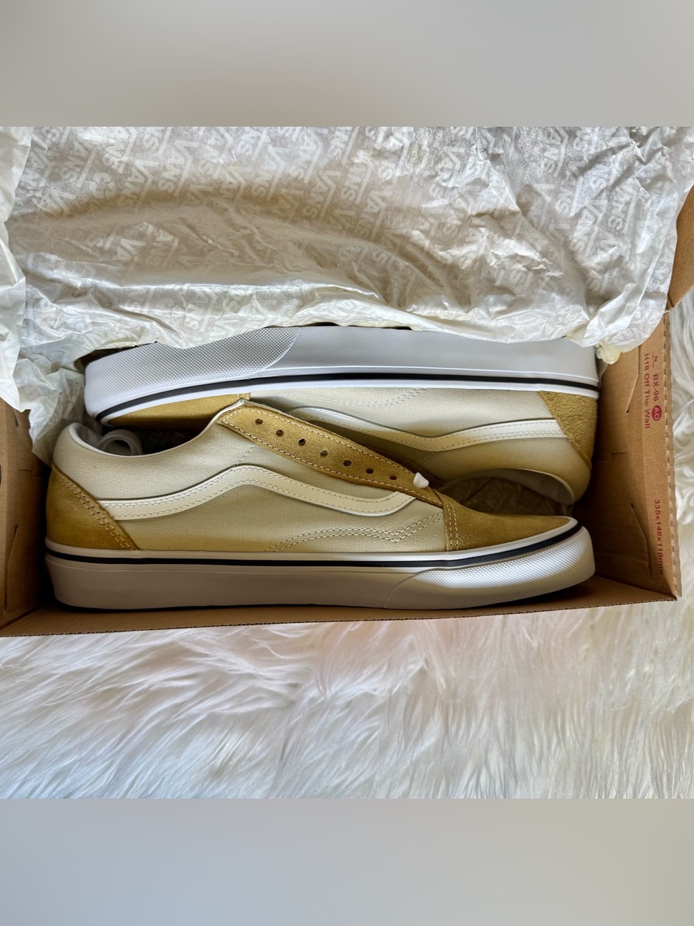 Mens Vans Old Skool Pop Cream suede and canvas sneakers